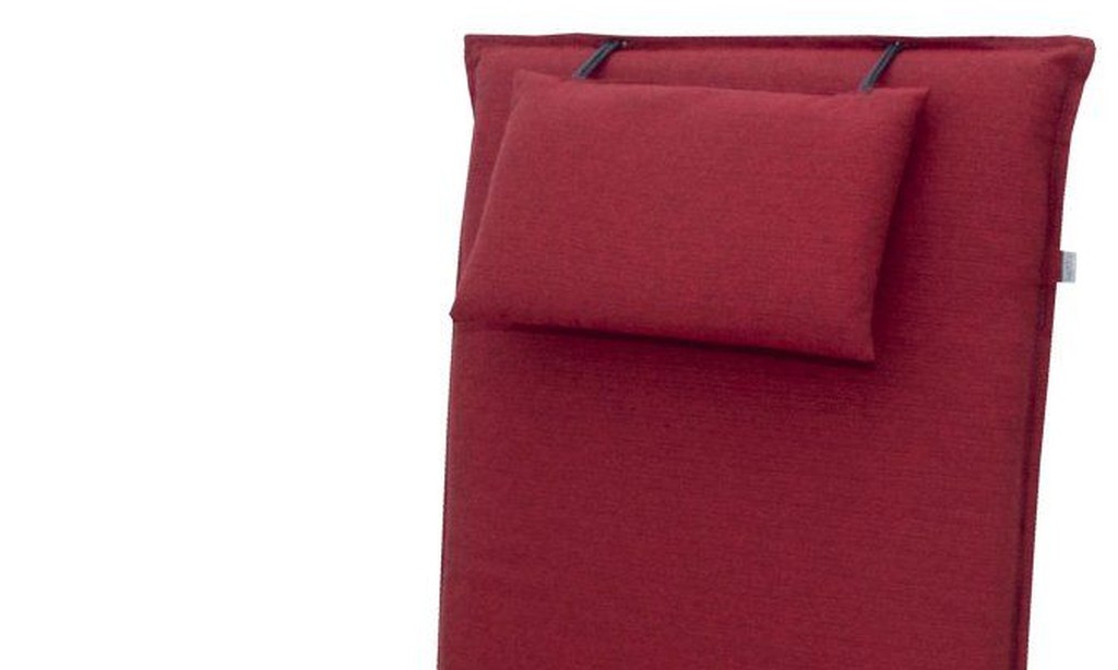 Detail potahu a uchycení polstru Elegant 2428 — zip a tkaničky, Doppler